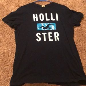 Black Hollister t shirt